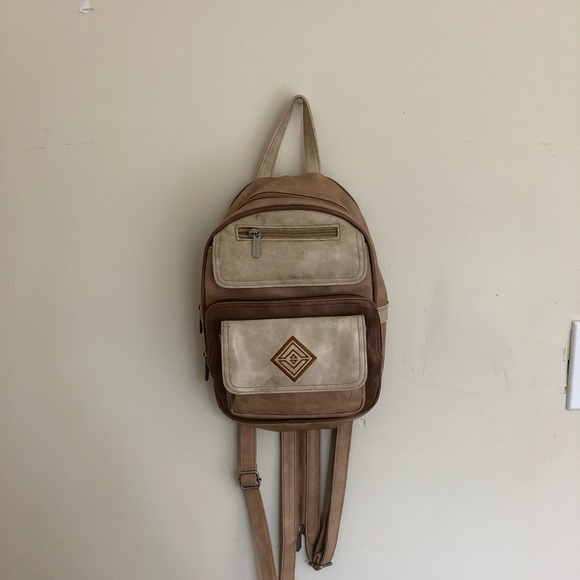 Vintage leather backpack! - Picture 1 of 3